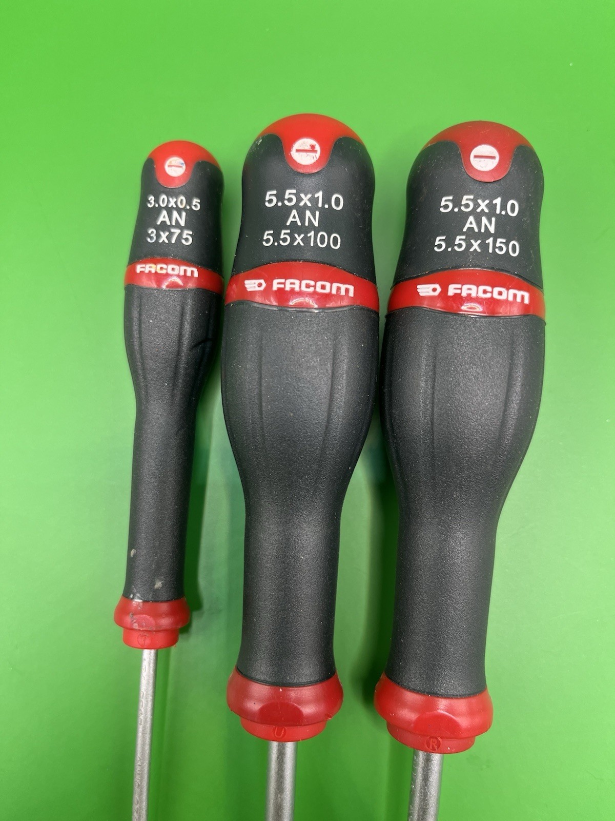 Facom 7 Piece Slotted and Phillips Screwdriver Set VGC