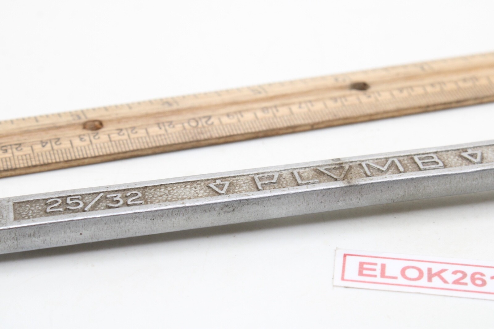 Plomb 1137 25/32″ X 11/16″ 12 Point SAE Box End Wrench 11″ Long USA