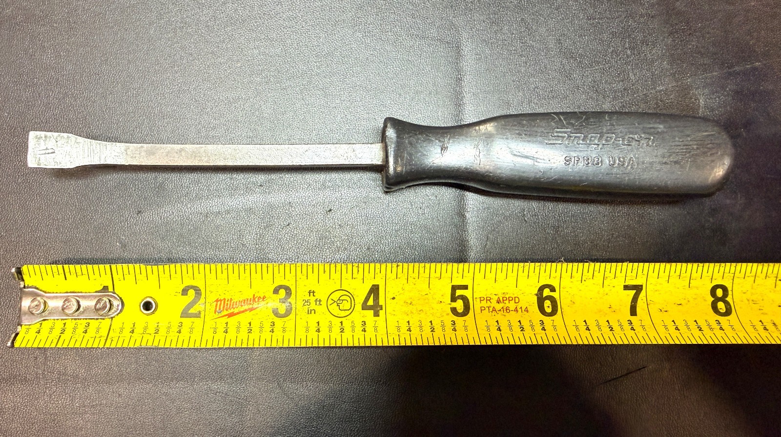 SNAP ON SPB8 Classic Black Hard Handle 8in. Pry Bar USA