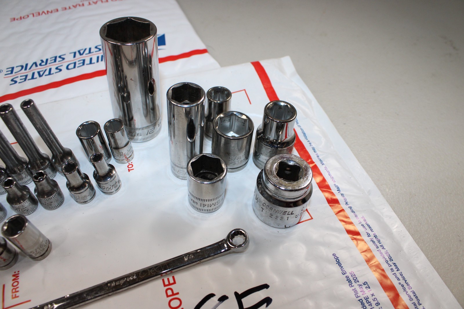 23pc LOT Blue Point Snap on Cornwell Socket Set incl 1 Wrench
