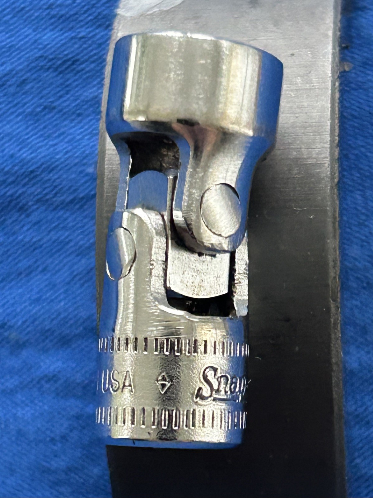Snap On TMUSM10A – 1/4″ Drive 10mm Shallow 6Pt Chrome Universal Socket.