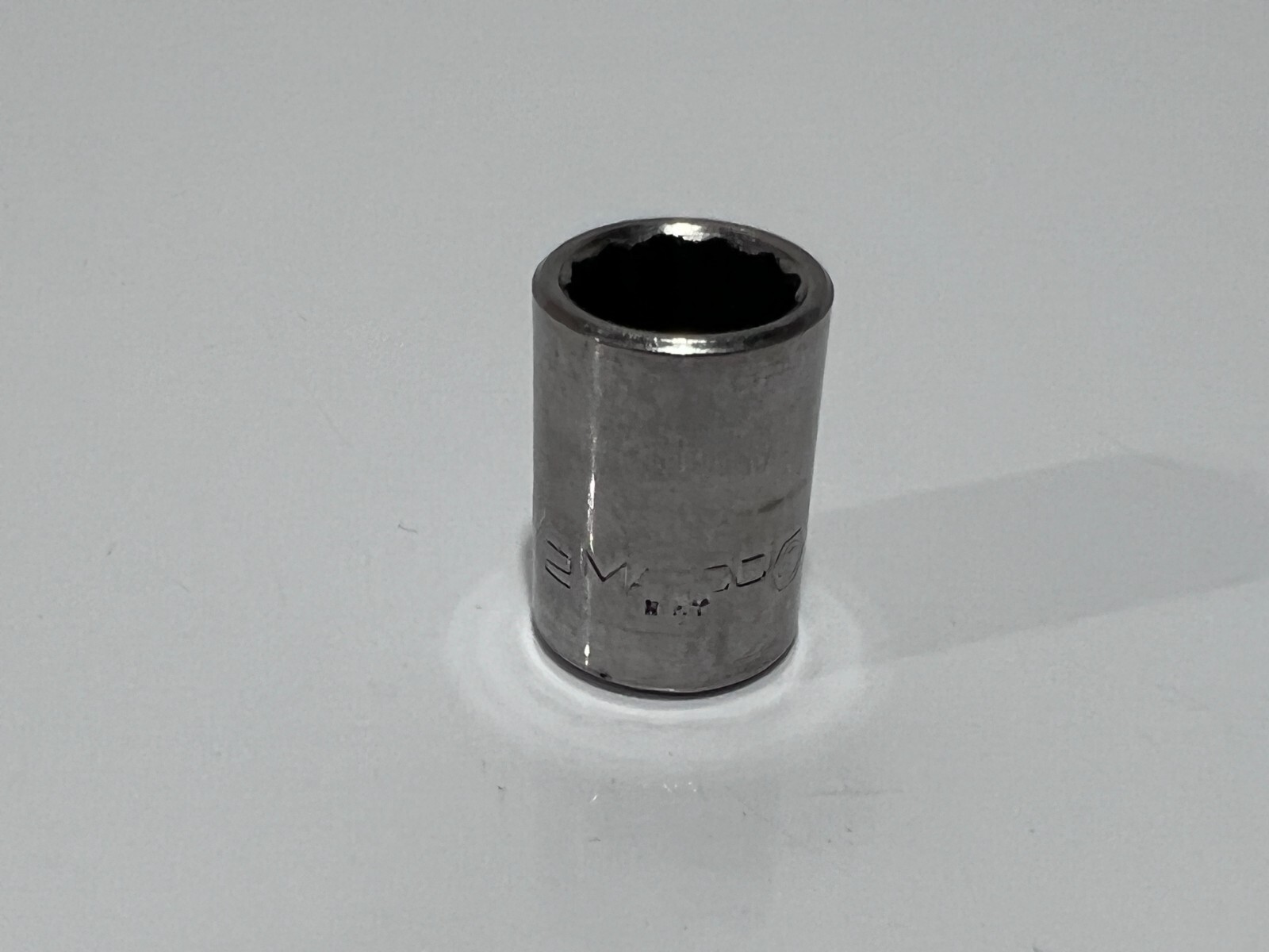 Matco Tools USA B162 SAE 1/2″ Shallow Chrome Socket – 3/8 Drive – 12 Point