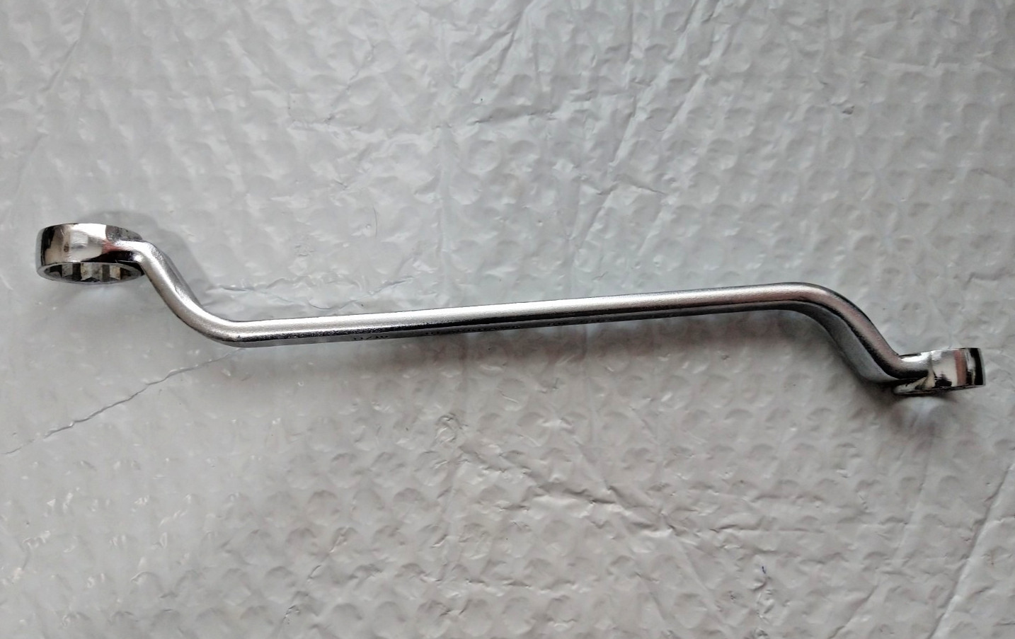 BLACKHAWK TOOLS BW1212, 5/8″x11/16″ DBL BOX WRENCH, 10″ LONG, 12 POINT.