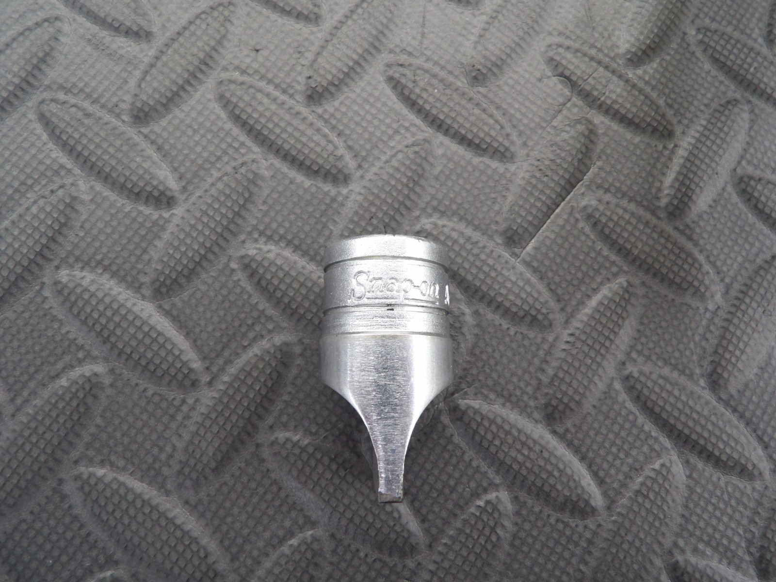 Snap-on 1/2″ Drive Drag Link Socket Chrome A17 & 3/8″ drive F-22-A USA