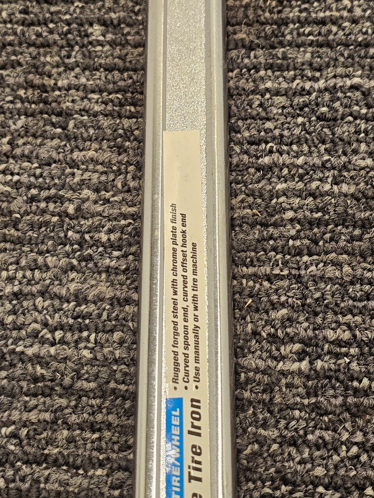 Pittsburgh 93230 General Purpose Tire iron 24″ Forged Steel Chrome Plate Finish