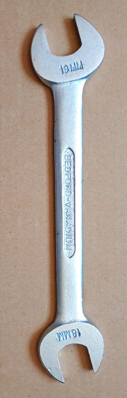 Bedford Vanadium Open Ended Spanners x 8 • Metric Sizes: 6/7mm – 10mm to 22mm