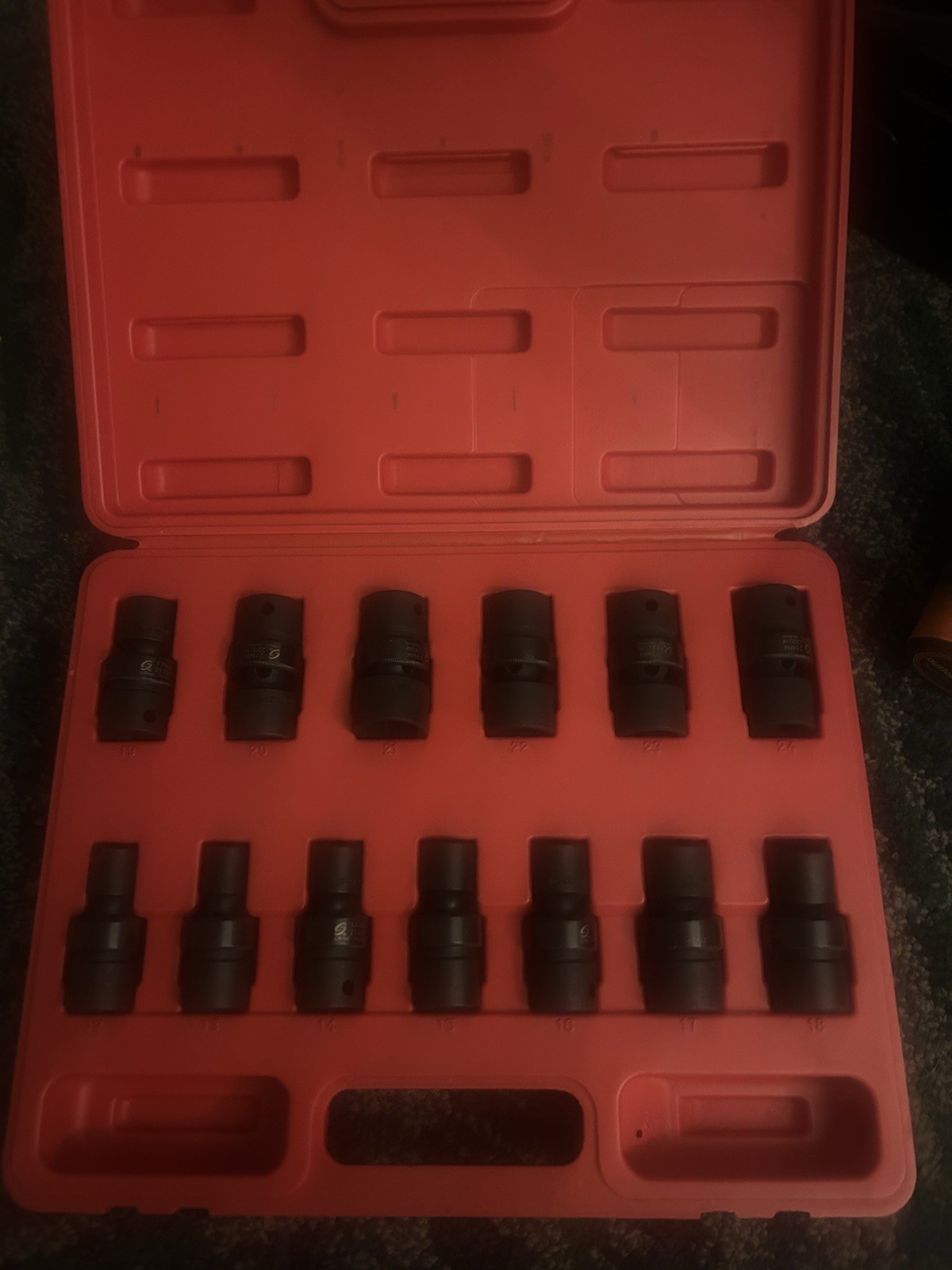 Sunnex 12 Pc Swivel 12 Point Stand Socket Set 5/16-1 In. Drive
