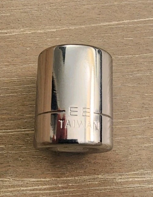 Craftsman 1/2″ Socket 6 Point 1/4″ Drive -EE- 43499 (Taiwan)