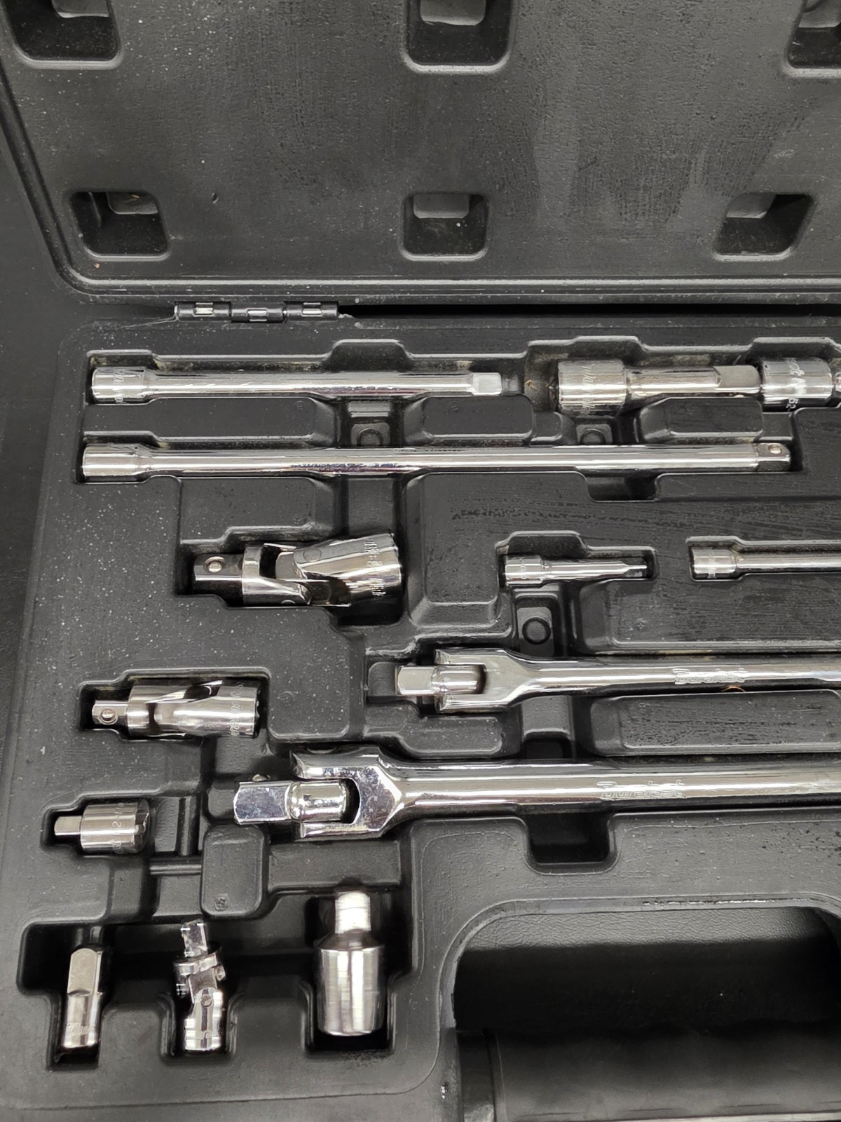 Duralast 17pc Master Accessory Set Extensions U-Joints Breaker Bar 1/4 3/8 1/2