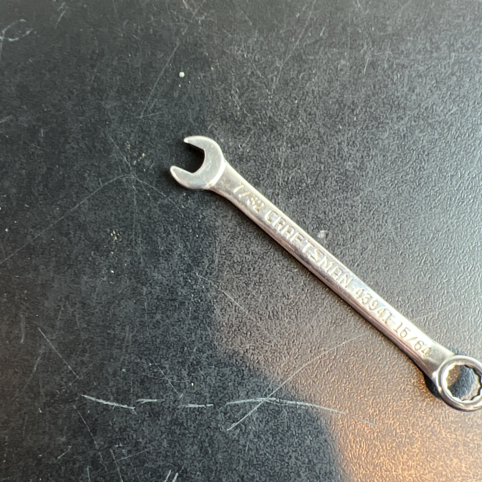 Craftsman 7/32″ x 15/64″ 12 Point Ignition Midget Combination Wrench 43941