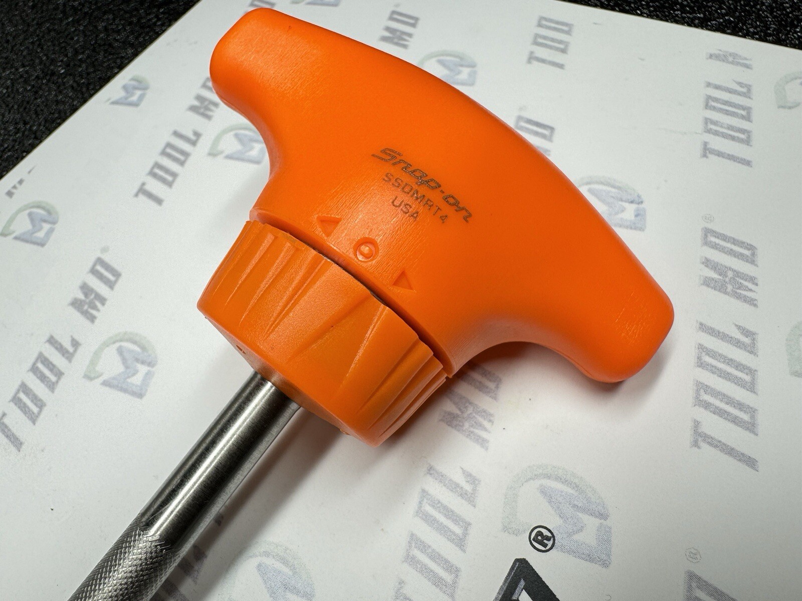 Snap-on Tools USA NEW ORANGE T-Handle Ratcheting Standard Screwdriver SSDMRT4