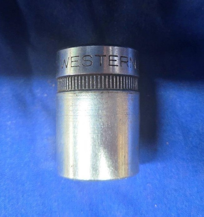Western 25/32 in – 12-Point Socket – Shop Tools