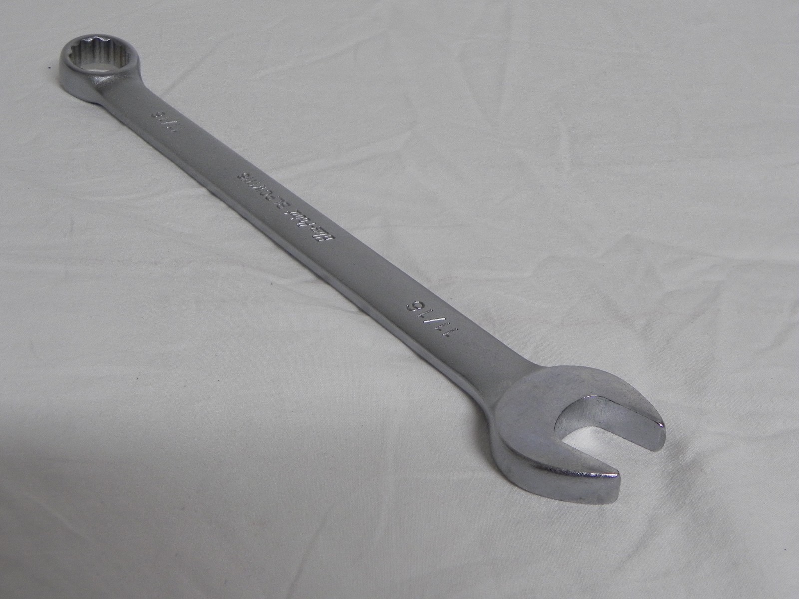 Blue Point BLPCW1116 12 Point 11/16″ SAE Combination Wrench Measuring 10-1/4» L