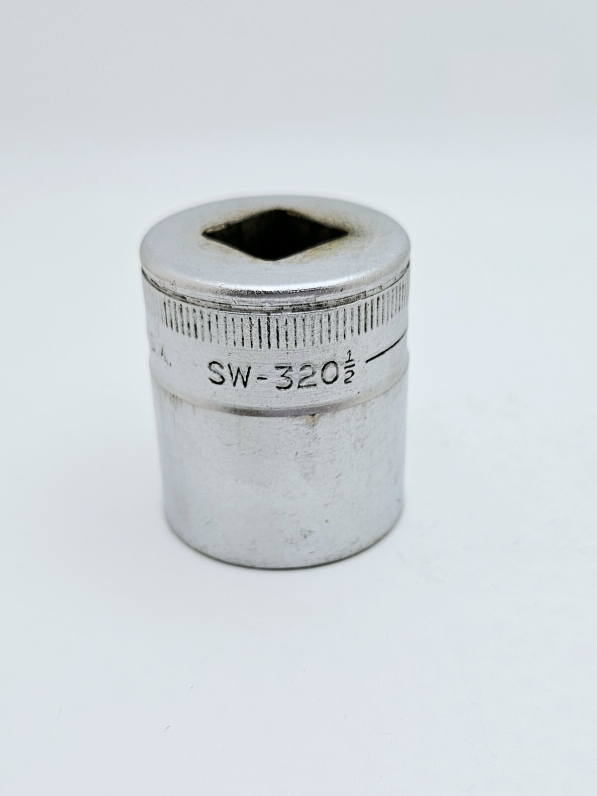 Snap-On SW-320 1/2 Socket 1 in. 12pt 1/2″ Drive Shallow Socket Vintage