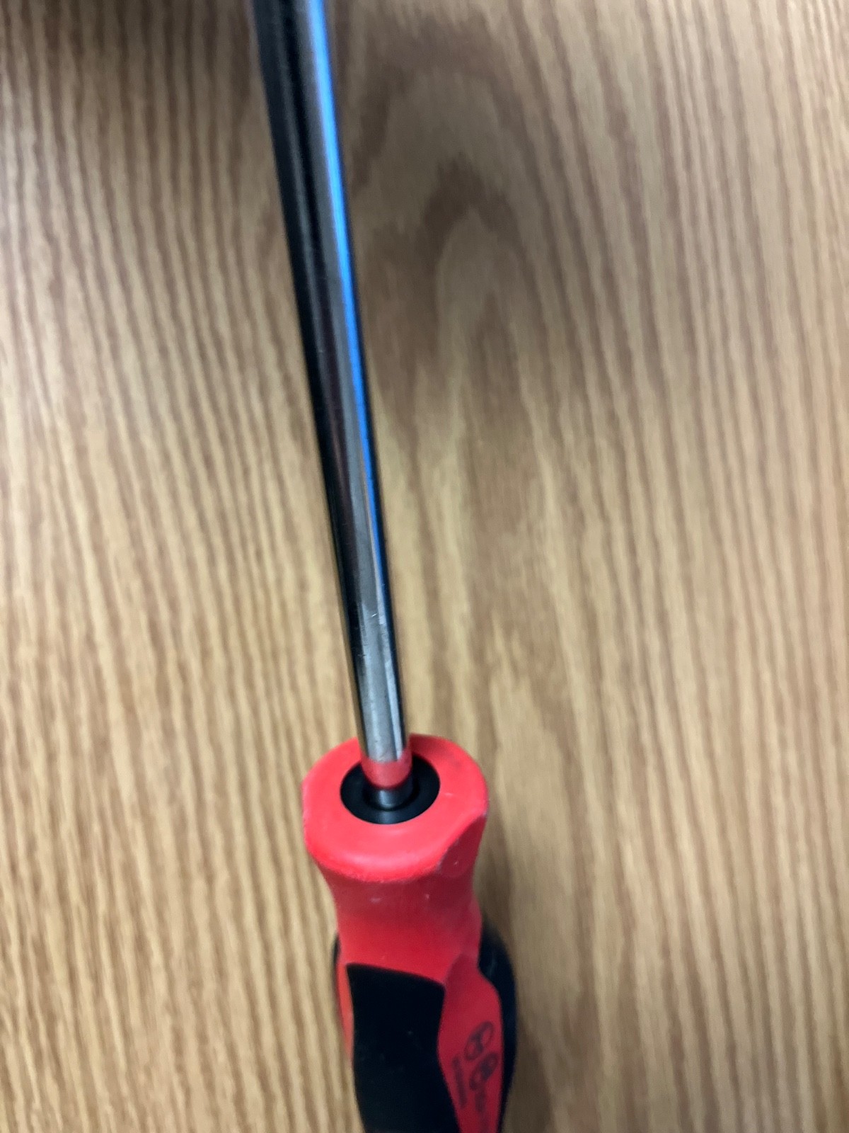 SNAP ON -SGA1710B – RED/BLACK COMFORT GRIP HANDLE HOSE PICK – LOC#214