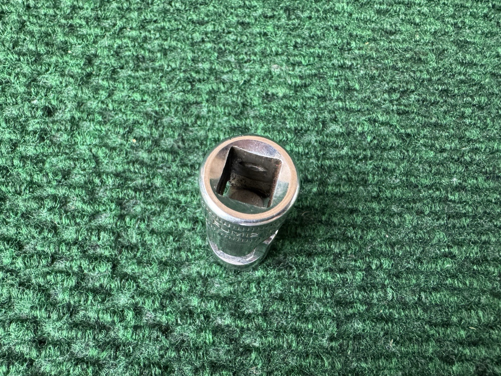 Snap On Tools FUM12 3/8″ Drive 12MM 12 Point Universal Swivel Socket