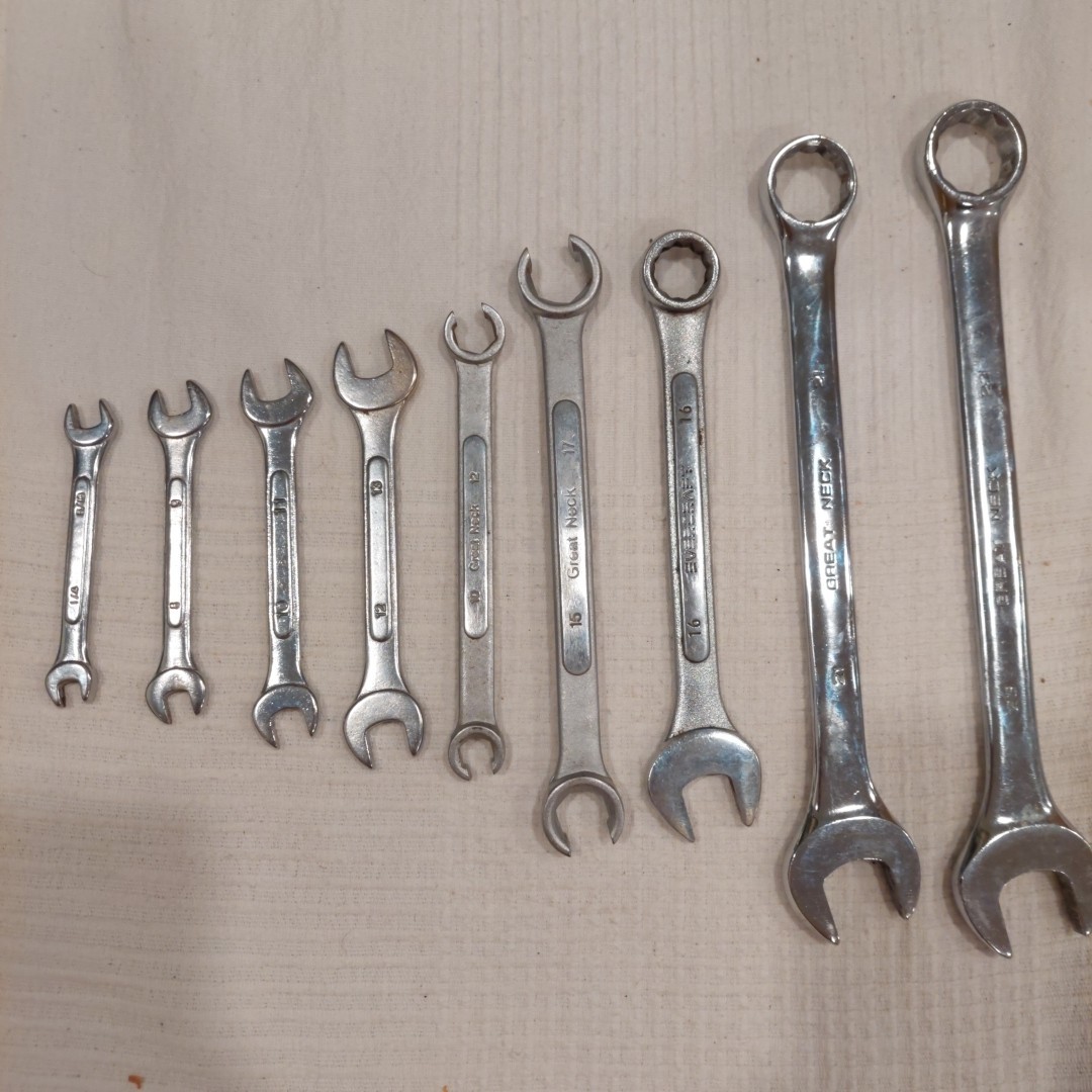 Nine Drop Forged Mixed Wrench Set 1/4in To 23mm Open End And 12 Point Box Ends