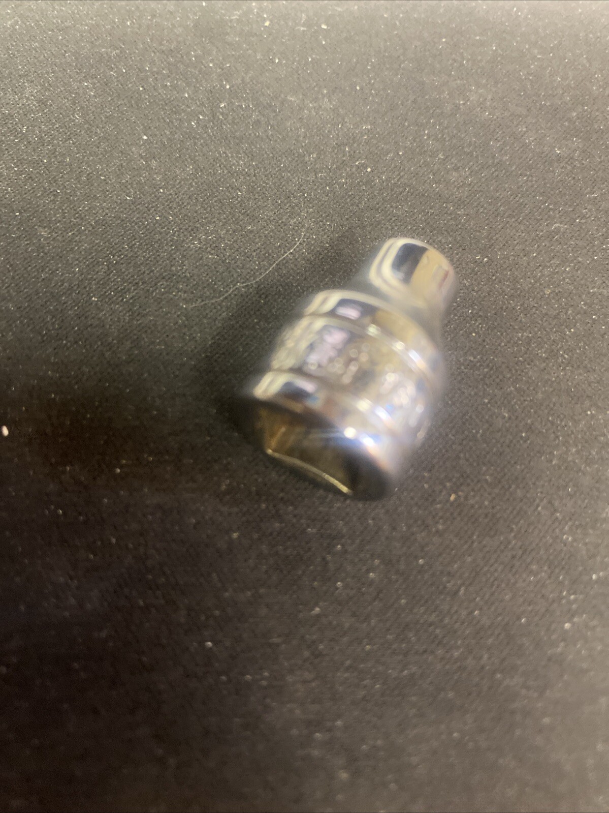 Snap-On Tools F081, 3/8″ Drive 1/4″ SAE 12 Point Shallow Socket, USA