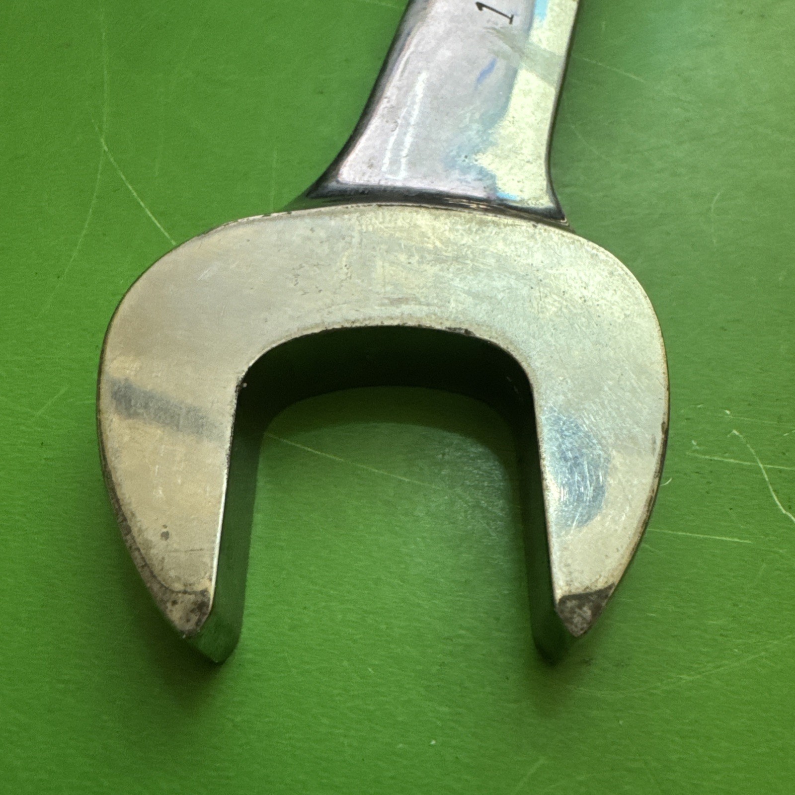 Snap-On Professional Tools USA 6 Point SAE Size 1″ Combination Wrench MPN OSH32B