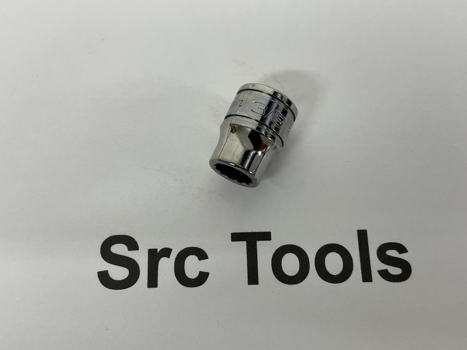Snap-On Tools USA NEW 3/8″ Drive 12pt 3/8″ SAE Shallow Chrome Socket F121