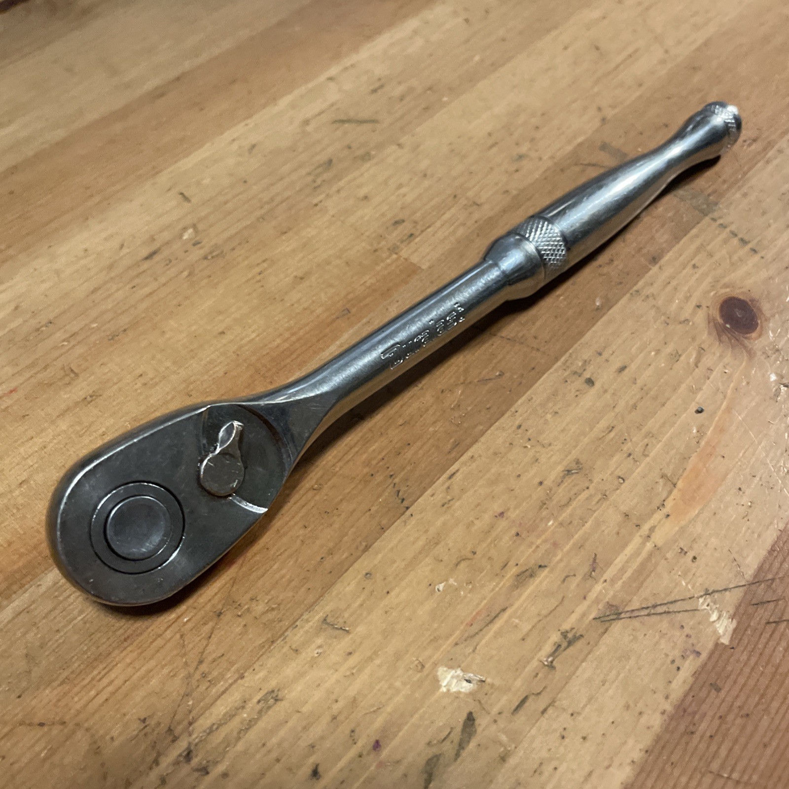 Duralast 3/8″ Drive Quick Release Reversible Ratchet 51-101