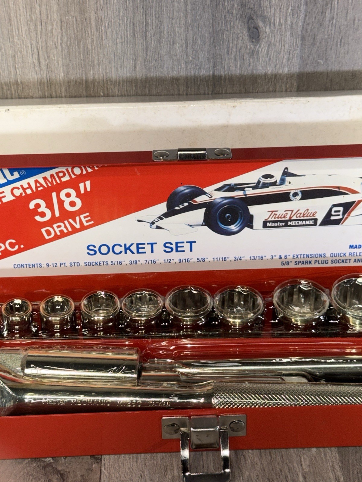 Vintage Master Mechanic 1/2″ Drive Socket Wrench Set – 12 Pieces Made in Taiwan