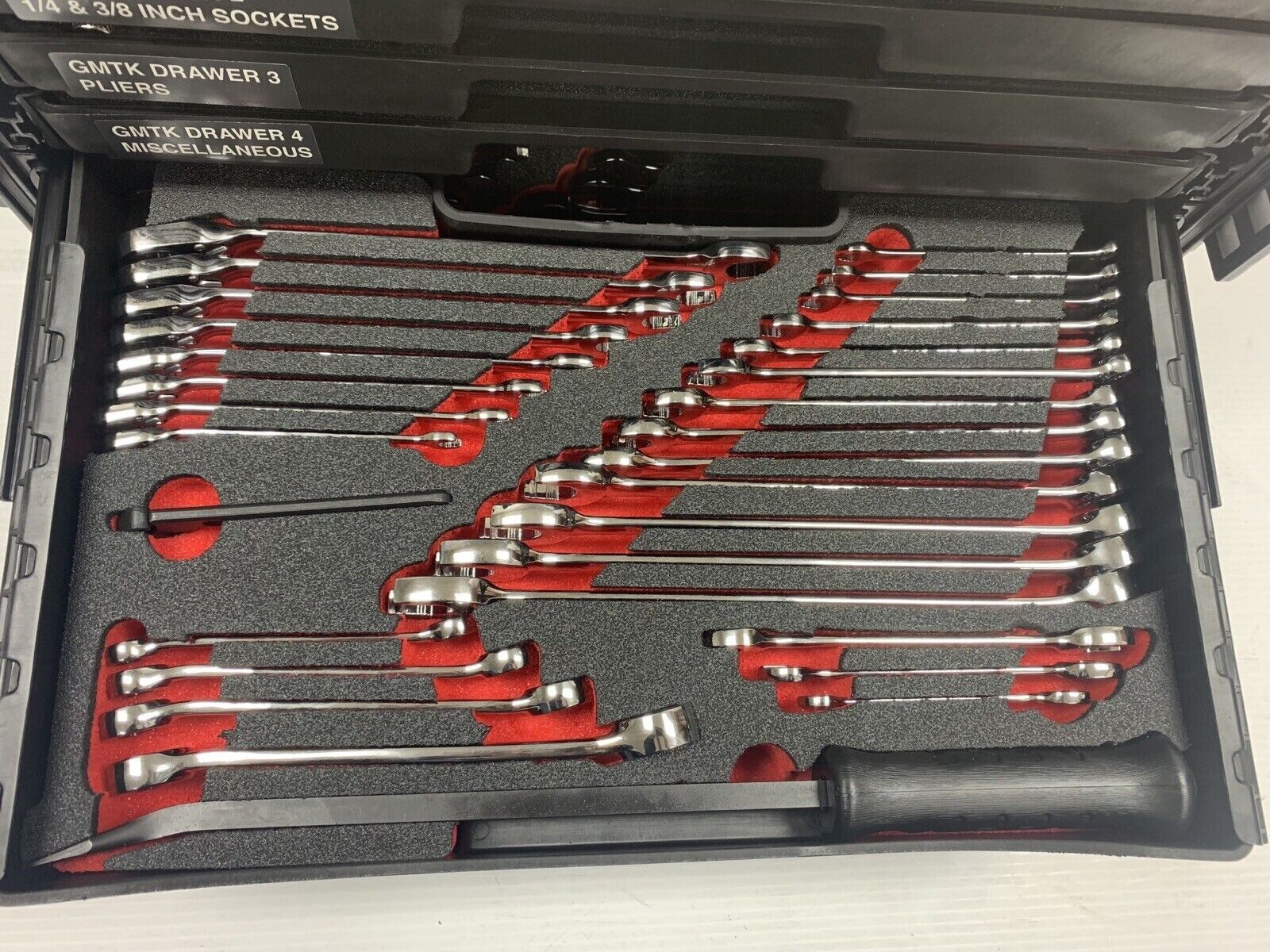 New Snap-on™ GMTK General Mechanic’s Maintenance Military Tool Set Kit 6 Drawer