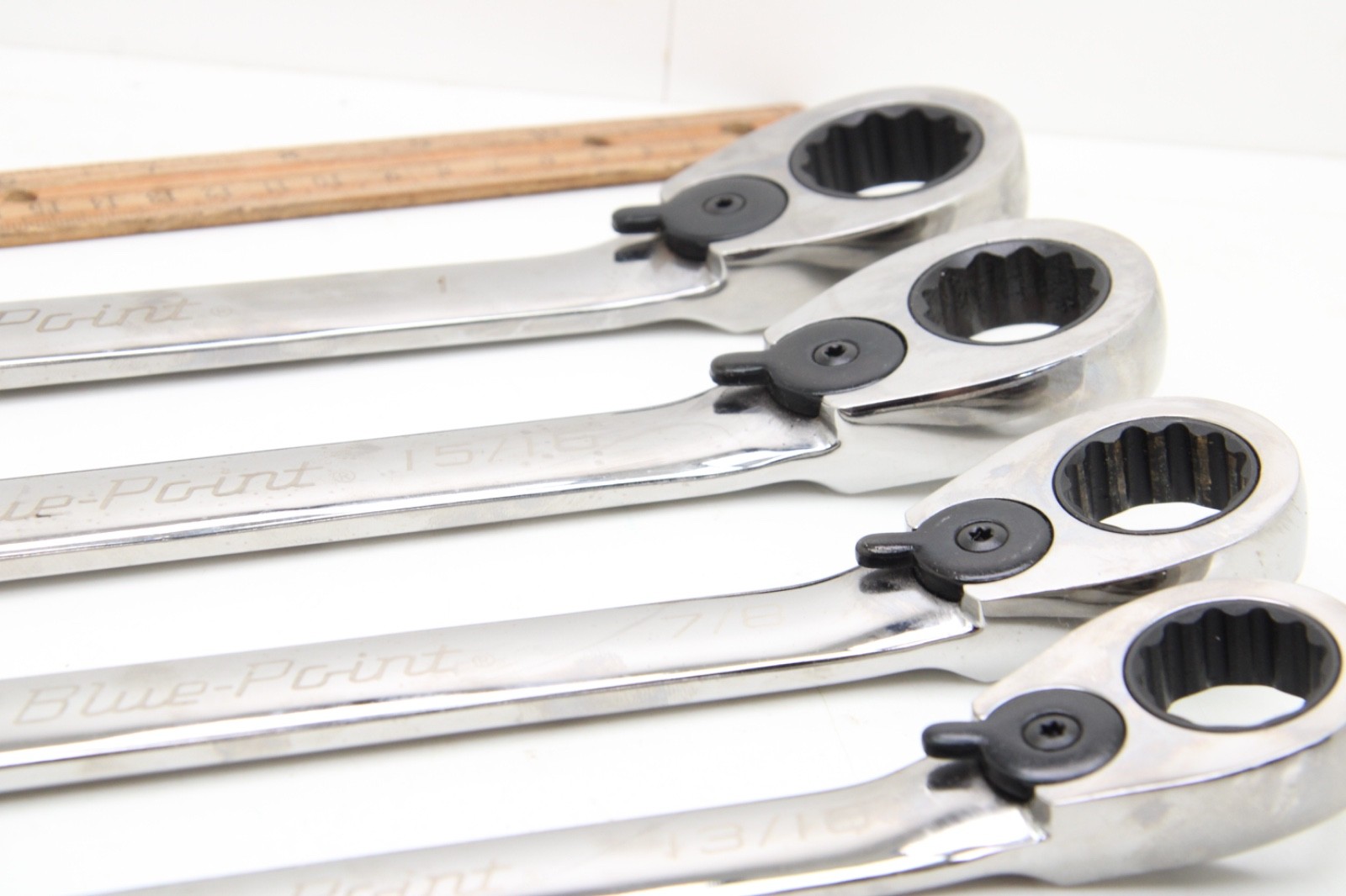 Blue Point 13/16″ – 1″ SAE Chrome 4 Piece 12 Point Ratcheting Wrench Set USA
