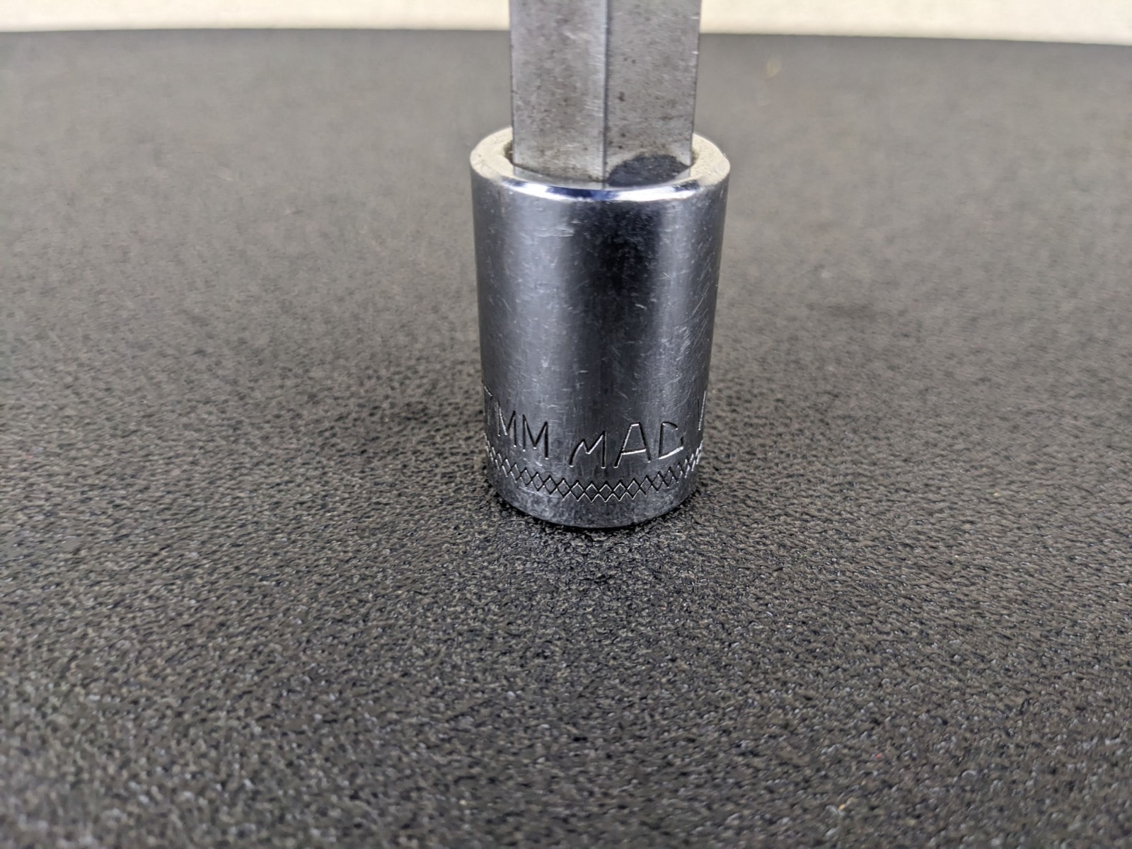 #bd279 Mac Tools VH17MM 17mm Metric Allen Hex Head Bolt Driver Socket 1/2″ Drive