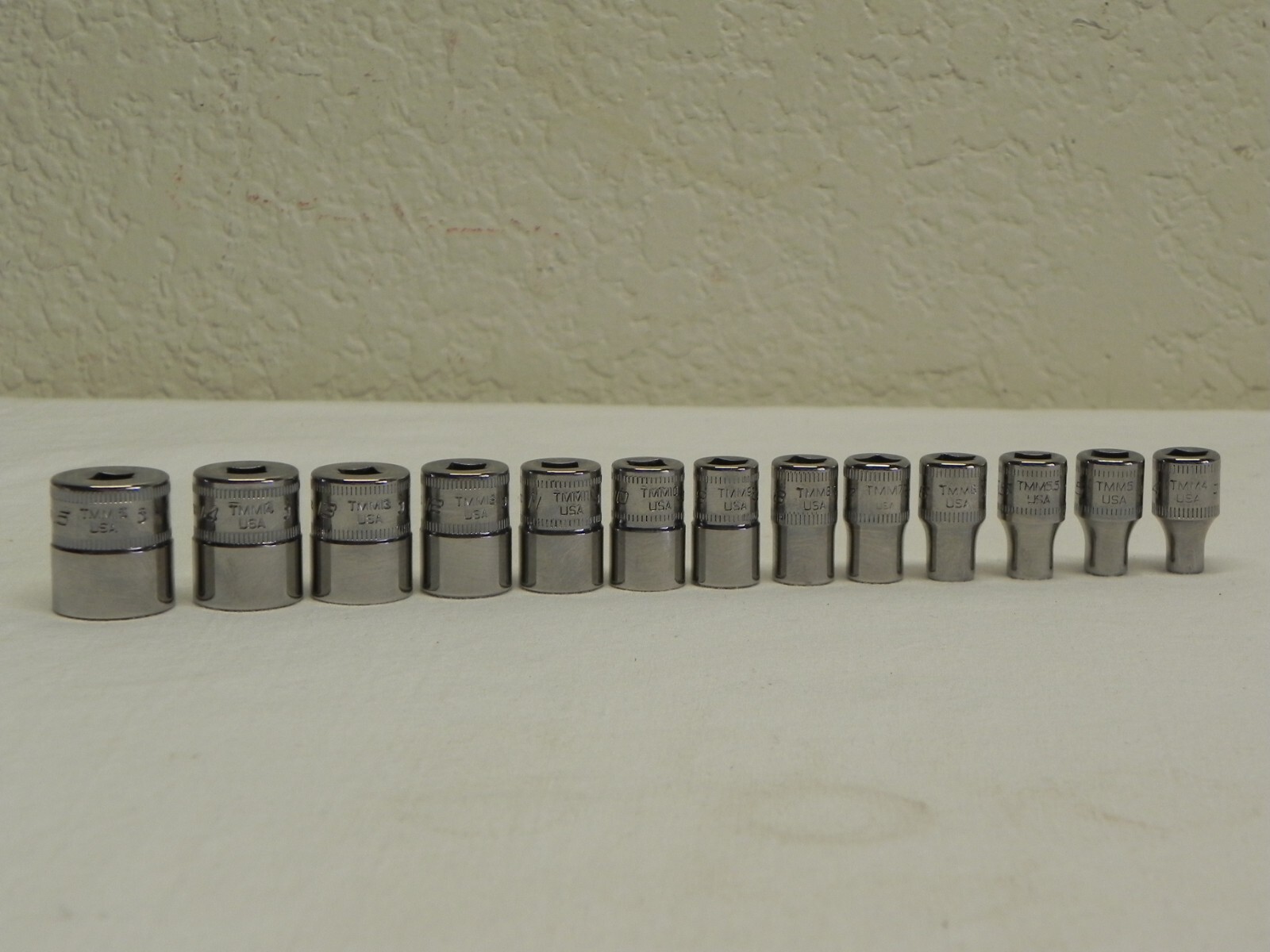 Snap-On 117TMM 17 Piece 1/4″ Drive 6 Point Metric Service Starter Set w/Holder