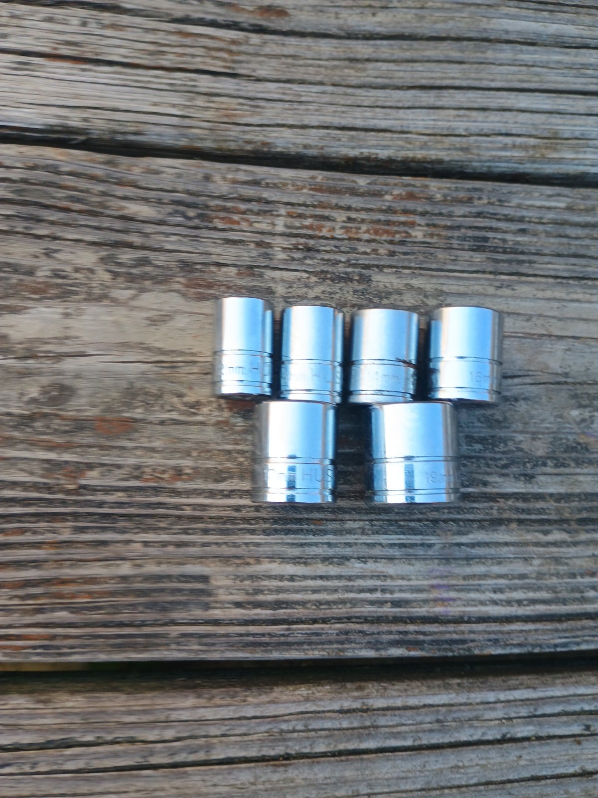 6 Pc Husky 3/8″ Drive 6 Point Metric Sockets 12, 13, 14, 16, 17, 19 mm