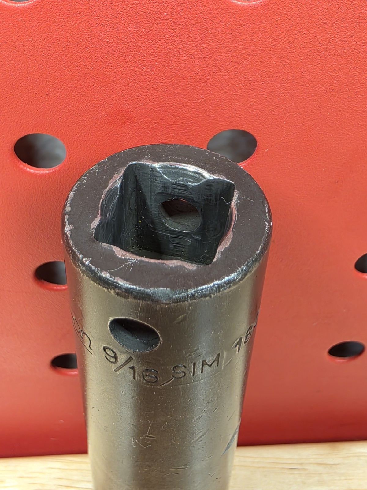 Snap-on Tools SIM180 9/16″ Flank Drive 1/2″ Drive 6-Point Deep Impact Socket