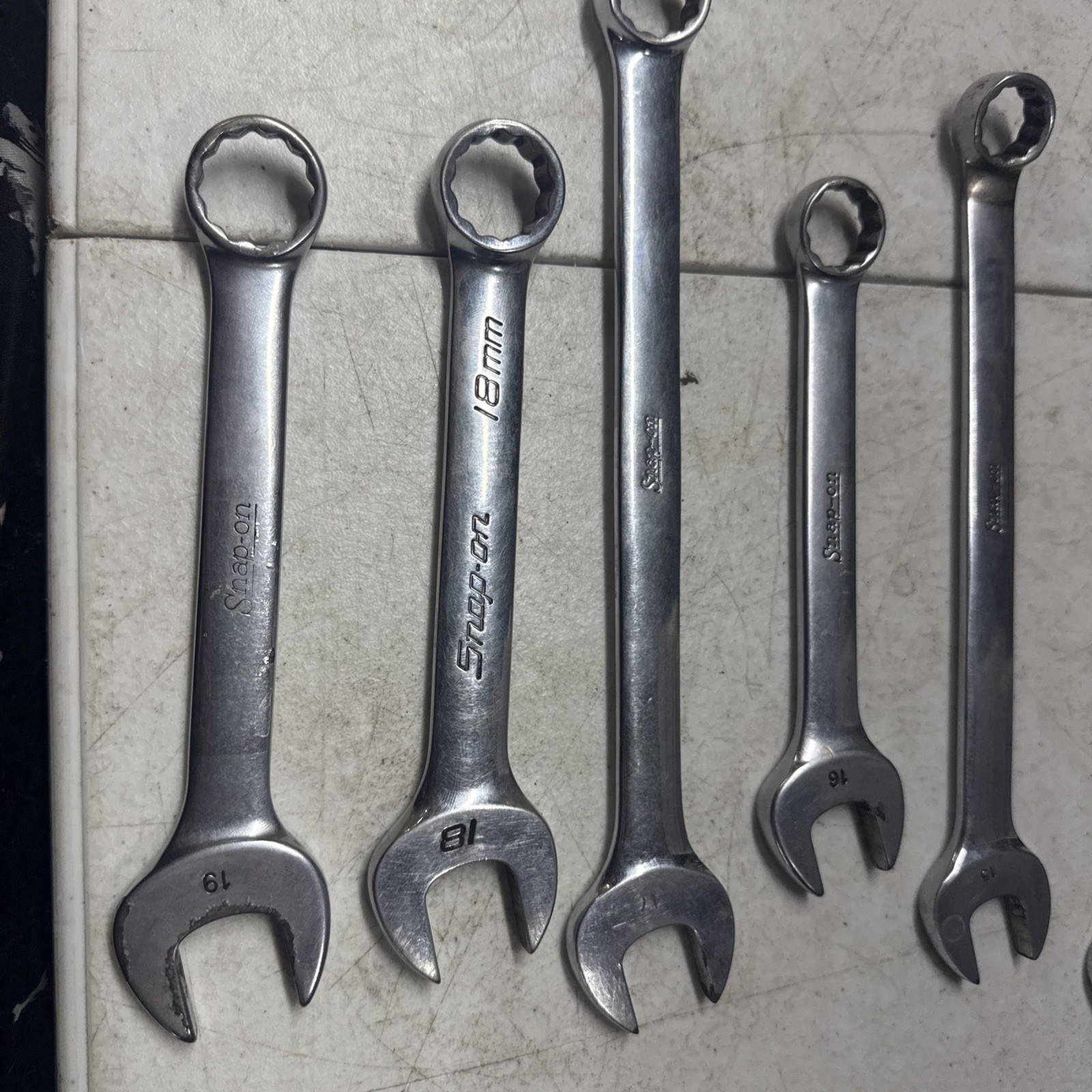 SNAP ON Tools 9mm -19mm Metric Wrench Set Combo 12PT MIXED Lot 11 Pieces
