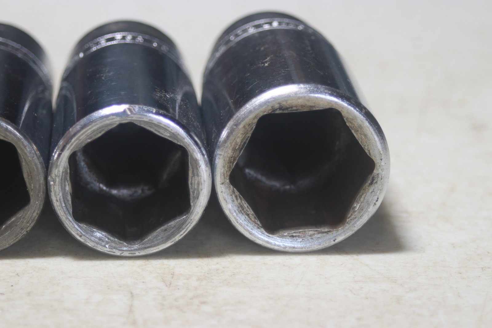 Lot of 5 Snap On 3/4 Inch Drive 6 Point Deep Sockets 15/16 – 1-1/4