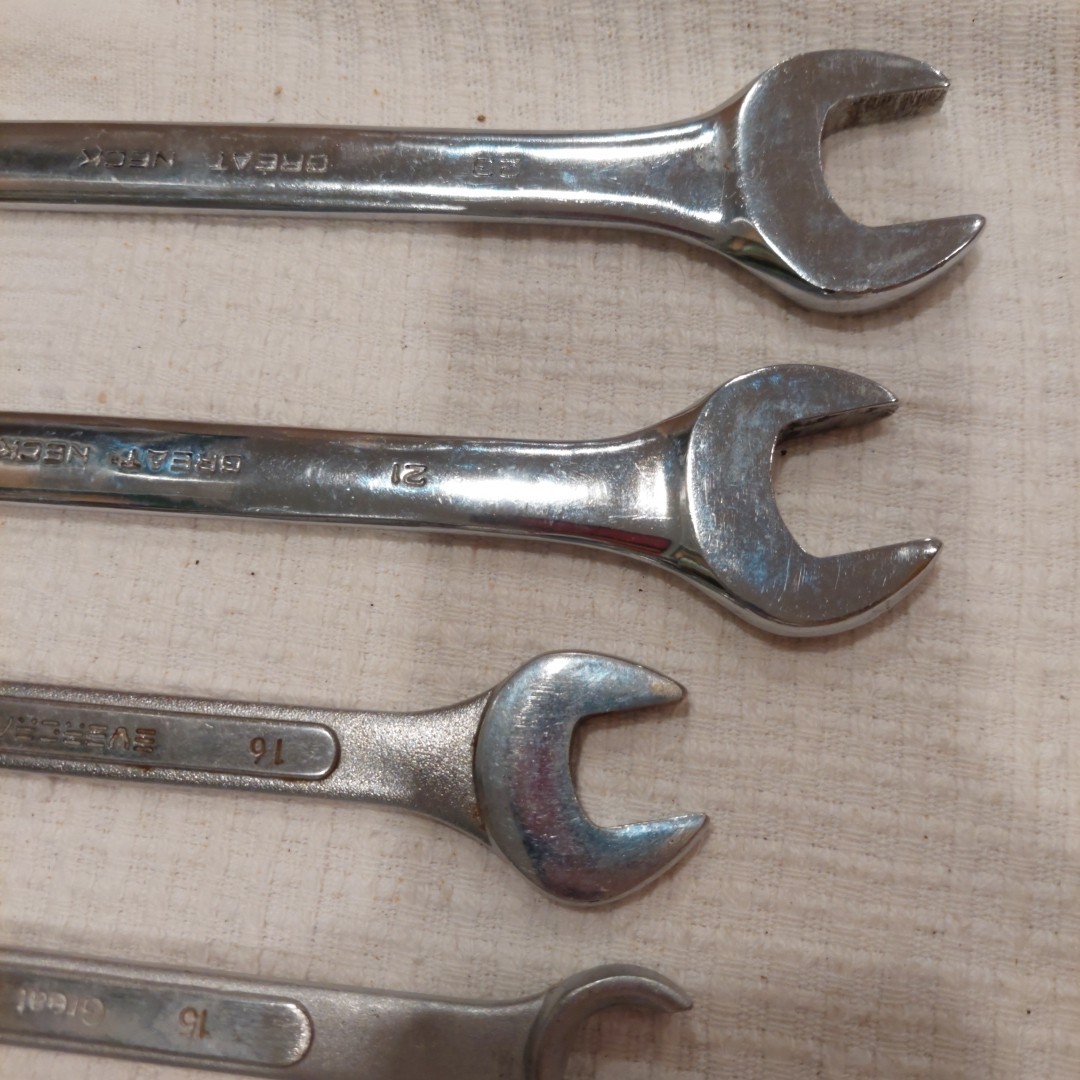 Nine Drop Forged Mixed Wrench Set 1/4in To 23mm Open End And 12 Point Box Ends