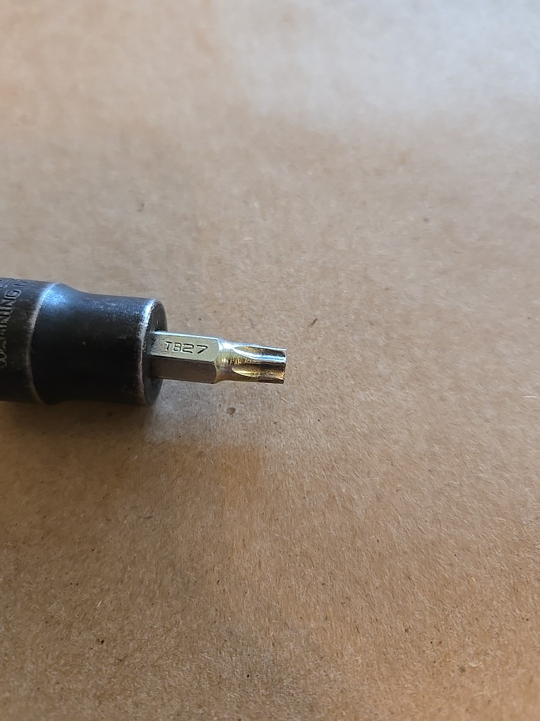 Snap On 3/8″ Drive T27 Non Impact Pinless Power Torx Bit Driver Socket PFTX27E