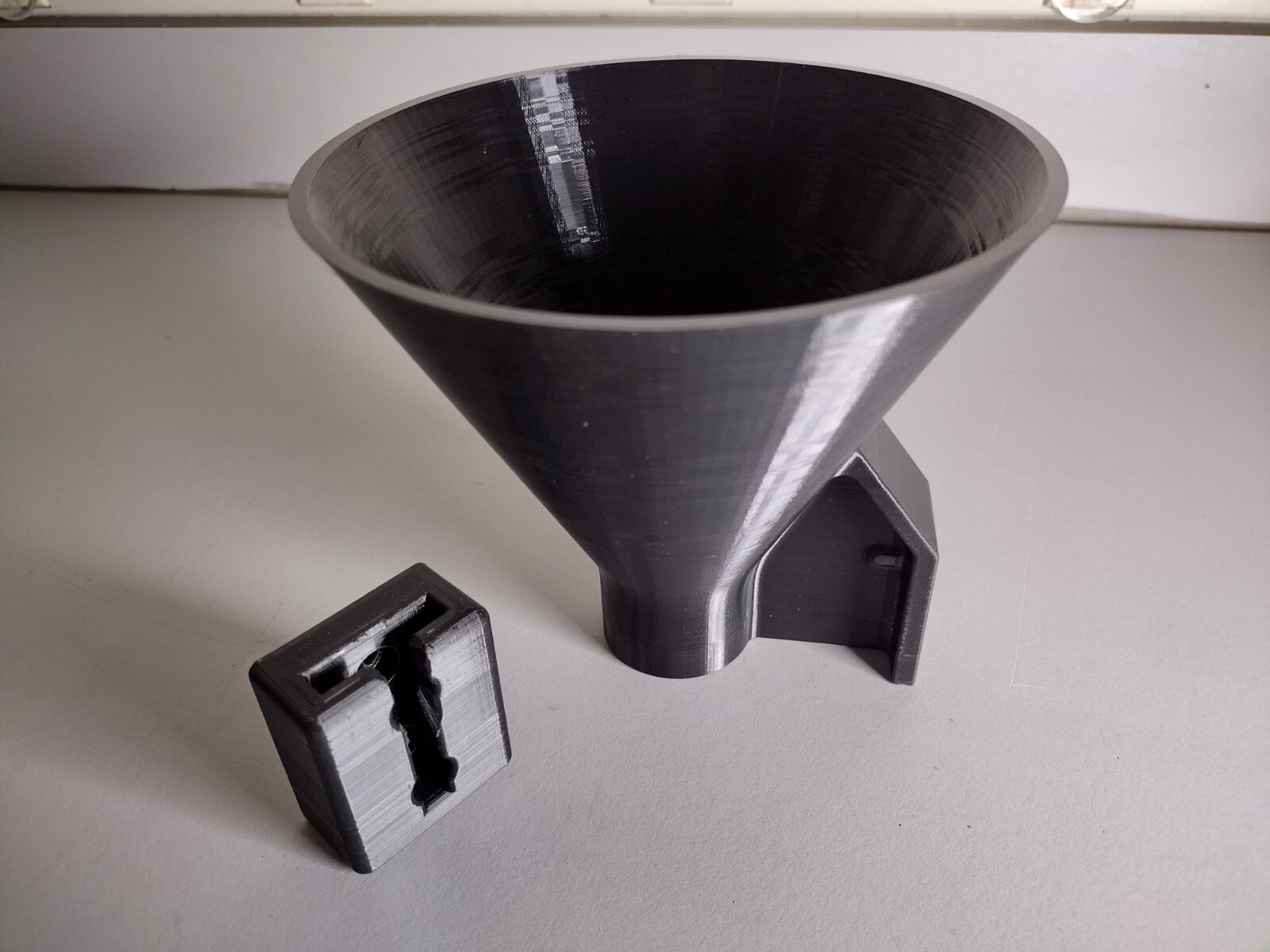 Weird Fab Funnel Holder, Oil Filter Drain/Drip Rack, Detachable Wall Mount, USA