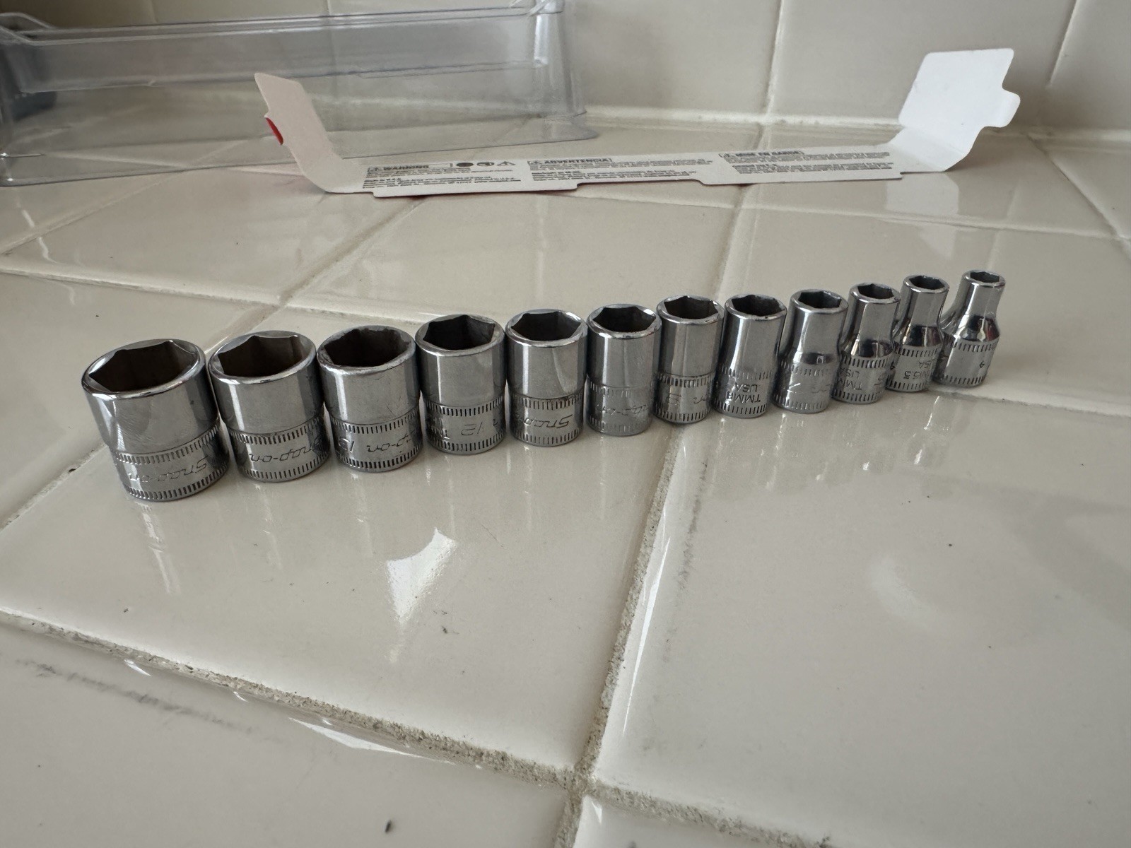 Snap-On 112TMMY 12-Pc 1/4″ Drive 6-Pt Flank Drive Shallow Socket Set 5–15mm