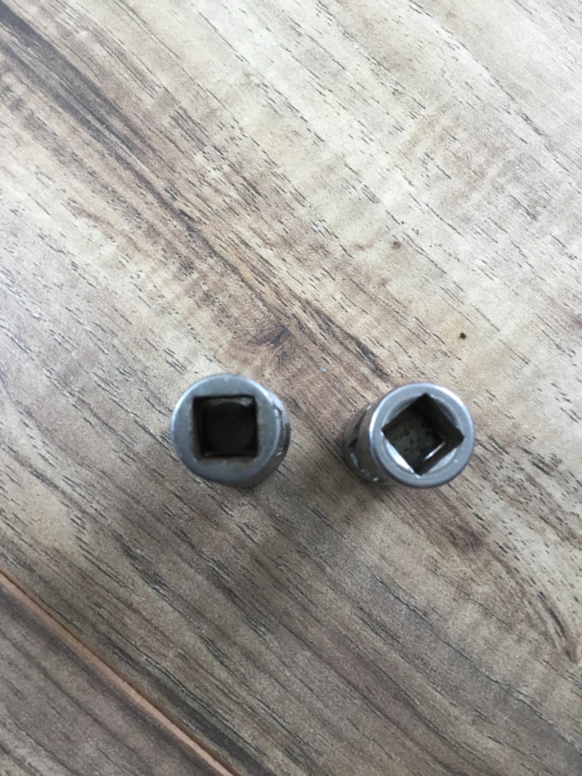 Snap-On Tools USA 2pc 3/8″ Drive SAE Swivel Sockets 1/2″ 5/8″ FVU & FU-Series