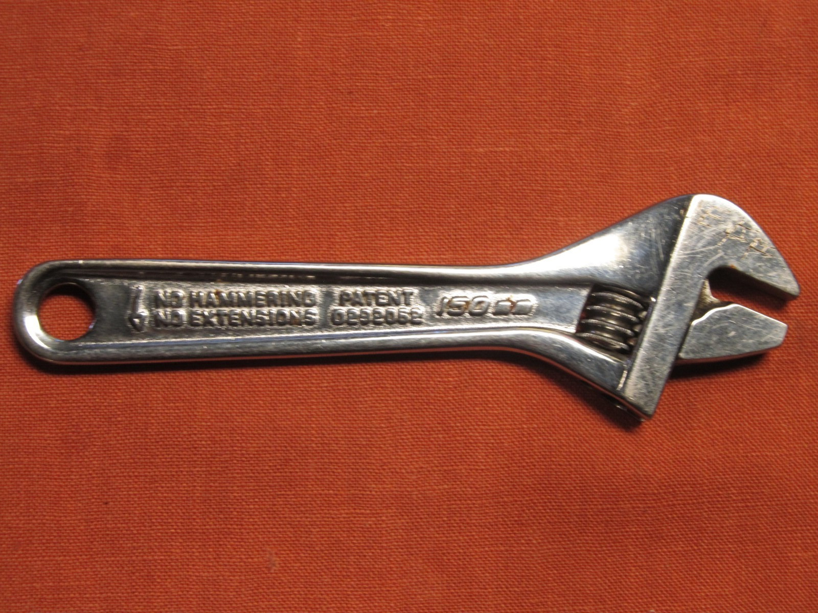 Snap-On Tools USA AD6 6″ / 150mm Full Polish Chrome Finish Adjustable Wrench