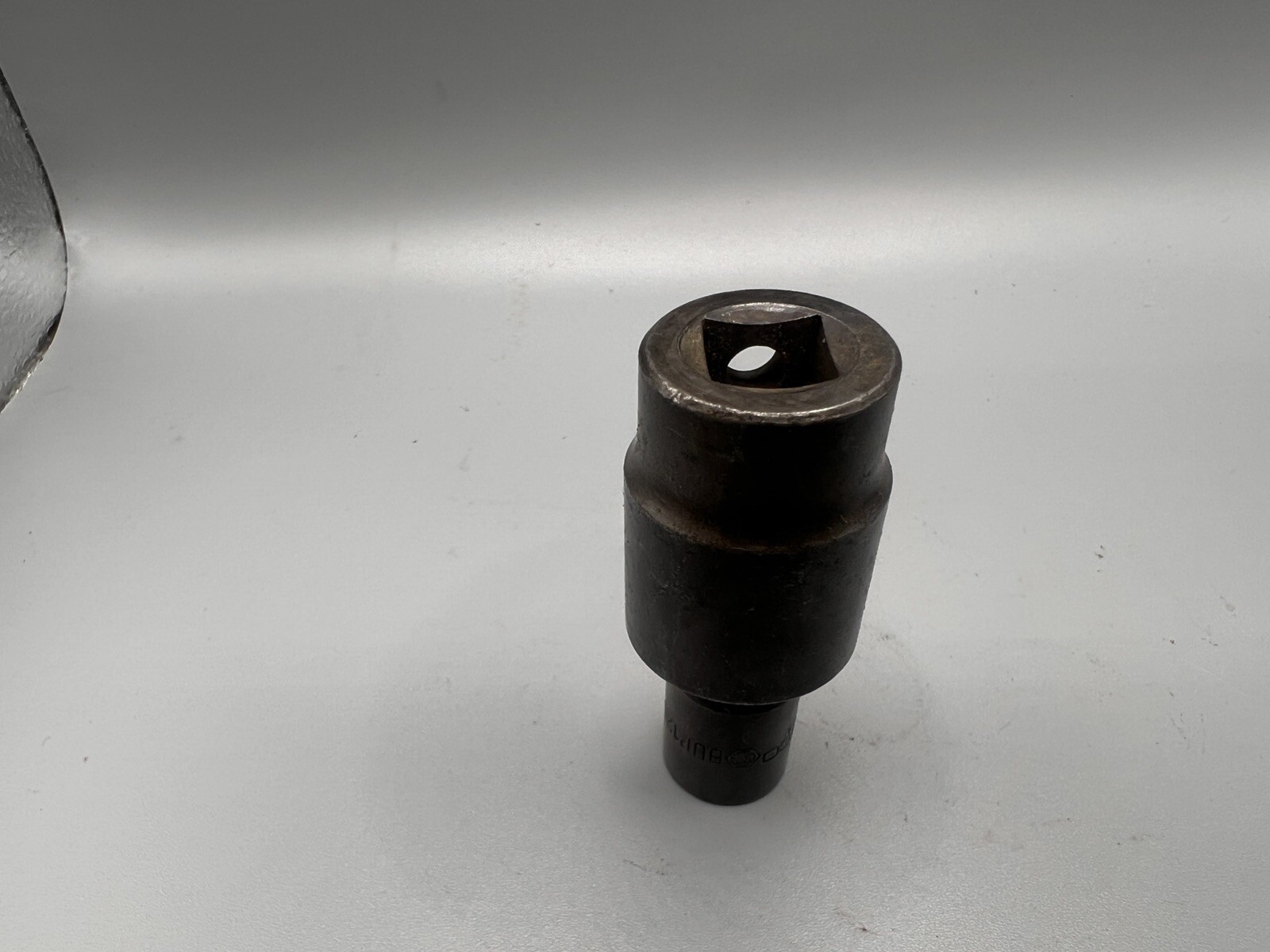 Matco Tools BUP126 Swivel Flex Universal Impact Socket 3/8″ SAE 3/8″ Drive 6 Pt