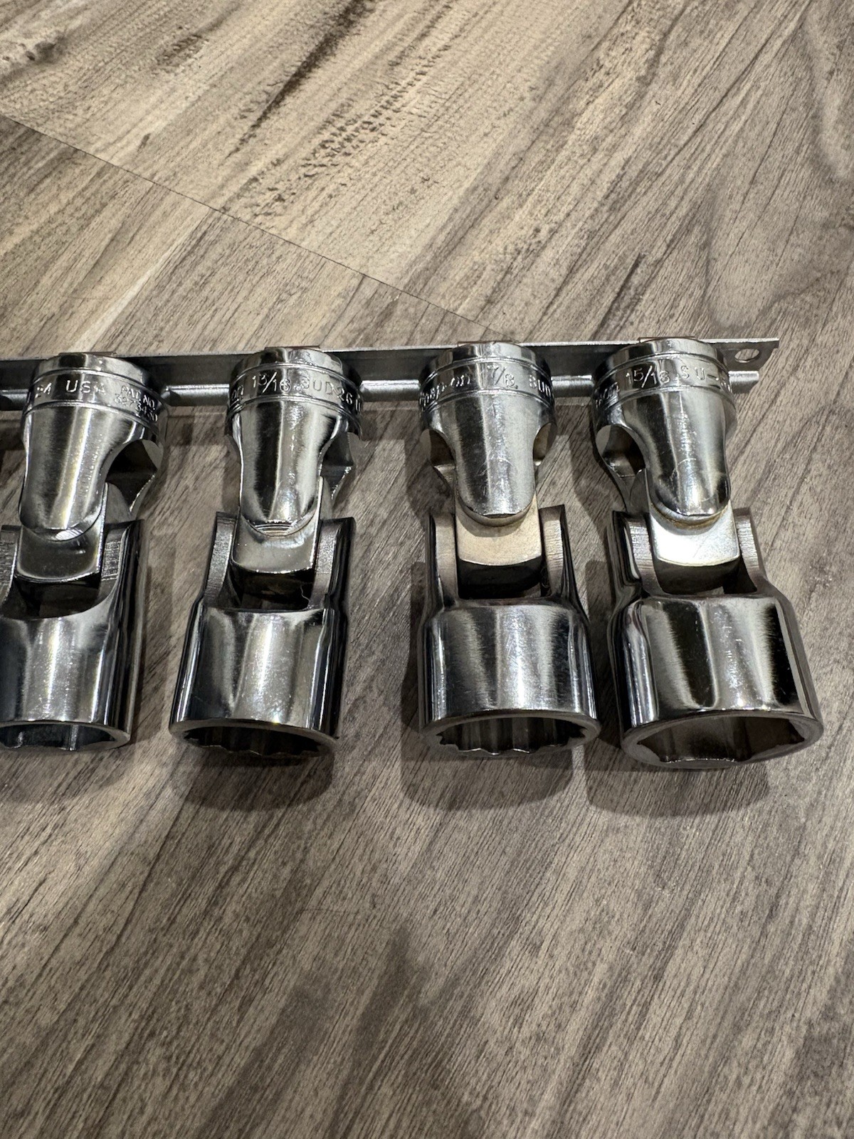 NOS Snap-On Tools 1/2″ drive 9/16″ – 15/16″ 6-pt. Shallow Swivel Socket Set