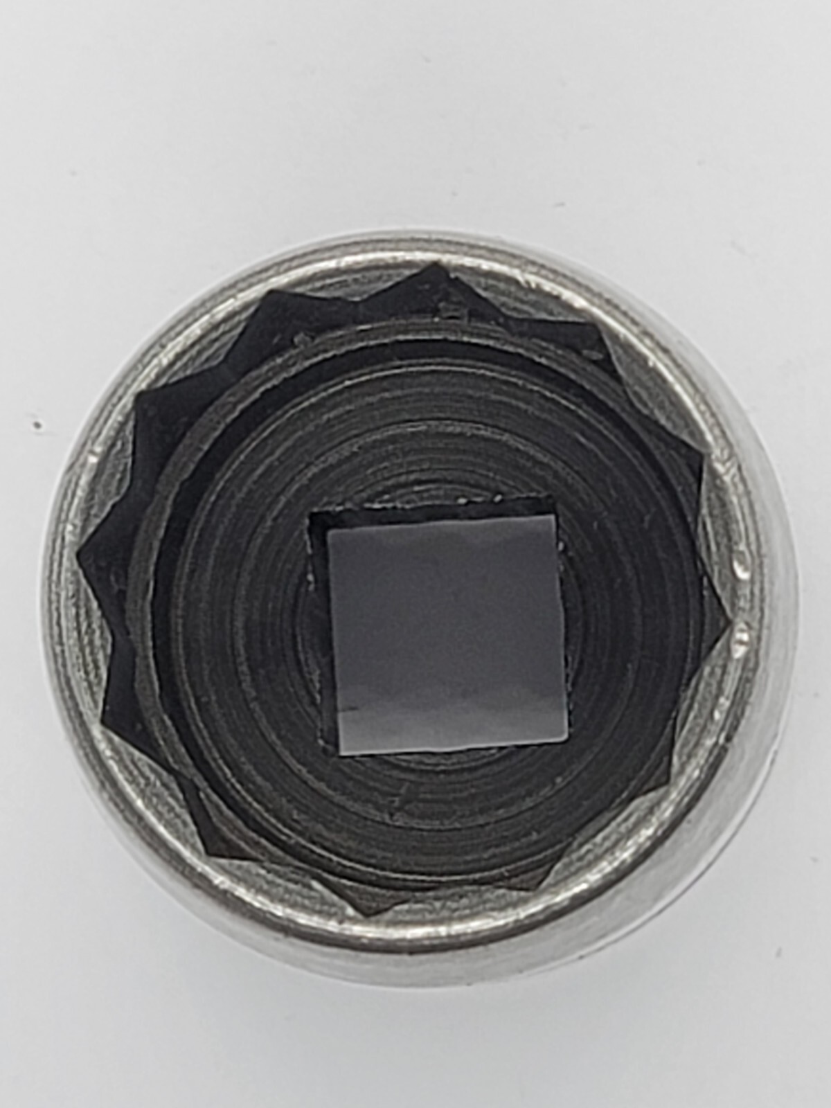 SK 1/2″ Drive 12 Point 1 -1/16 In. Shallow SAE Socket 40134 Knurled S111