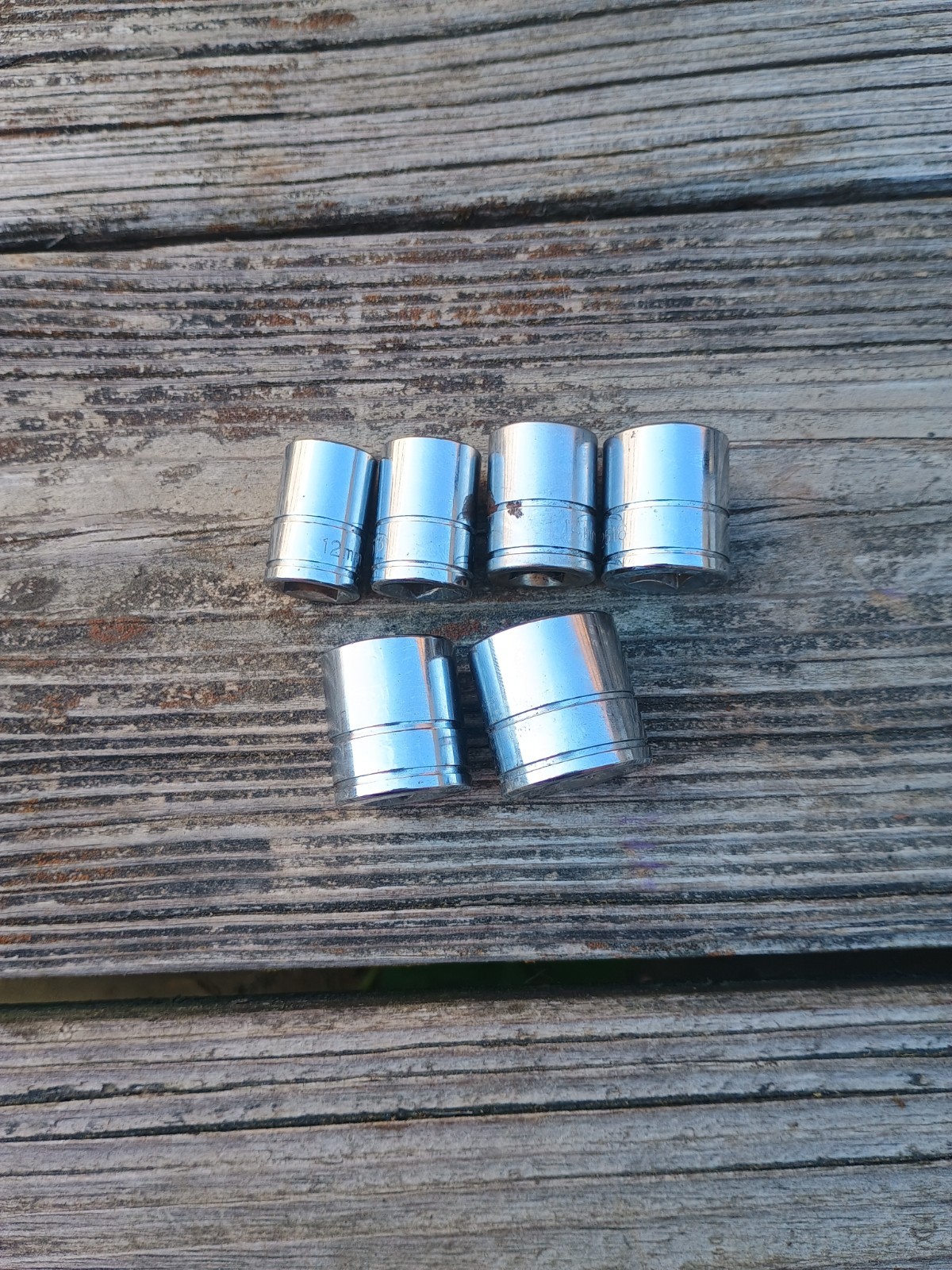 6 Pc Husky 3/8″ Drive 6 Point Metric Sockets 12, 13, 14, 16, 17, 19 mm