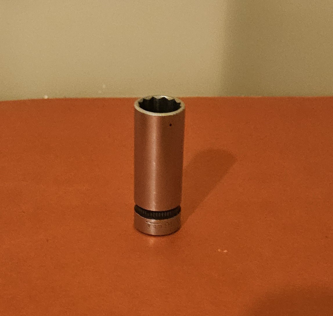 Vintage Indestro Super 2744 Socket 9/16 12 Point 3/8 Drive SAE Made In USA