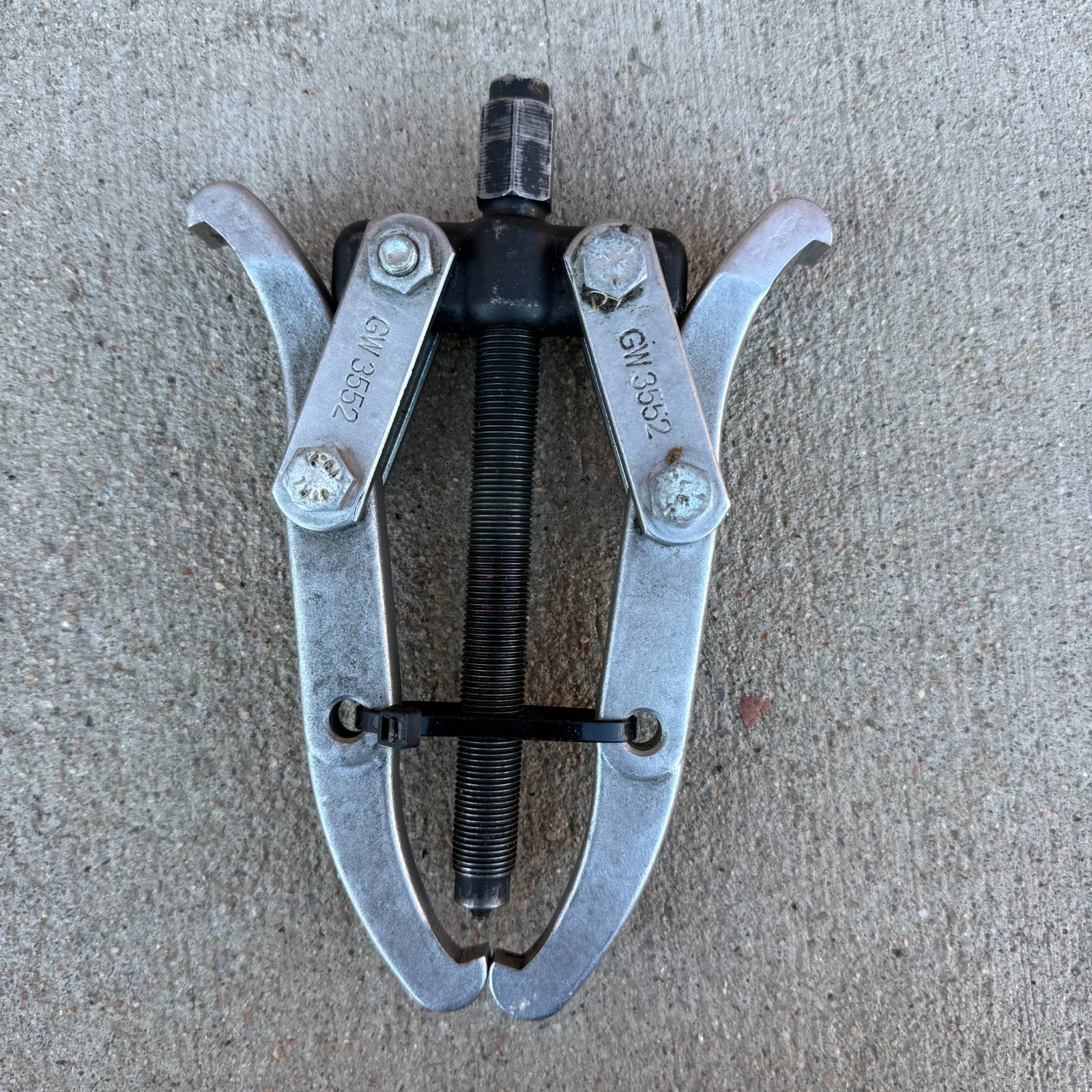 3” 3-Jaw Gear Puller Bearing Pulley Remover Heavy Duty Forged Steel