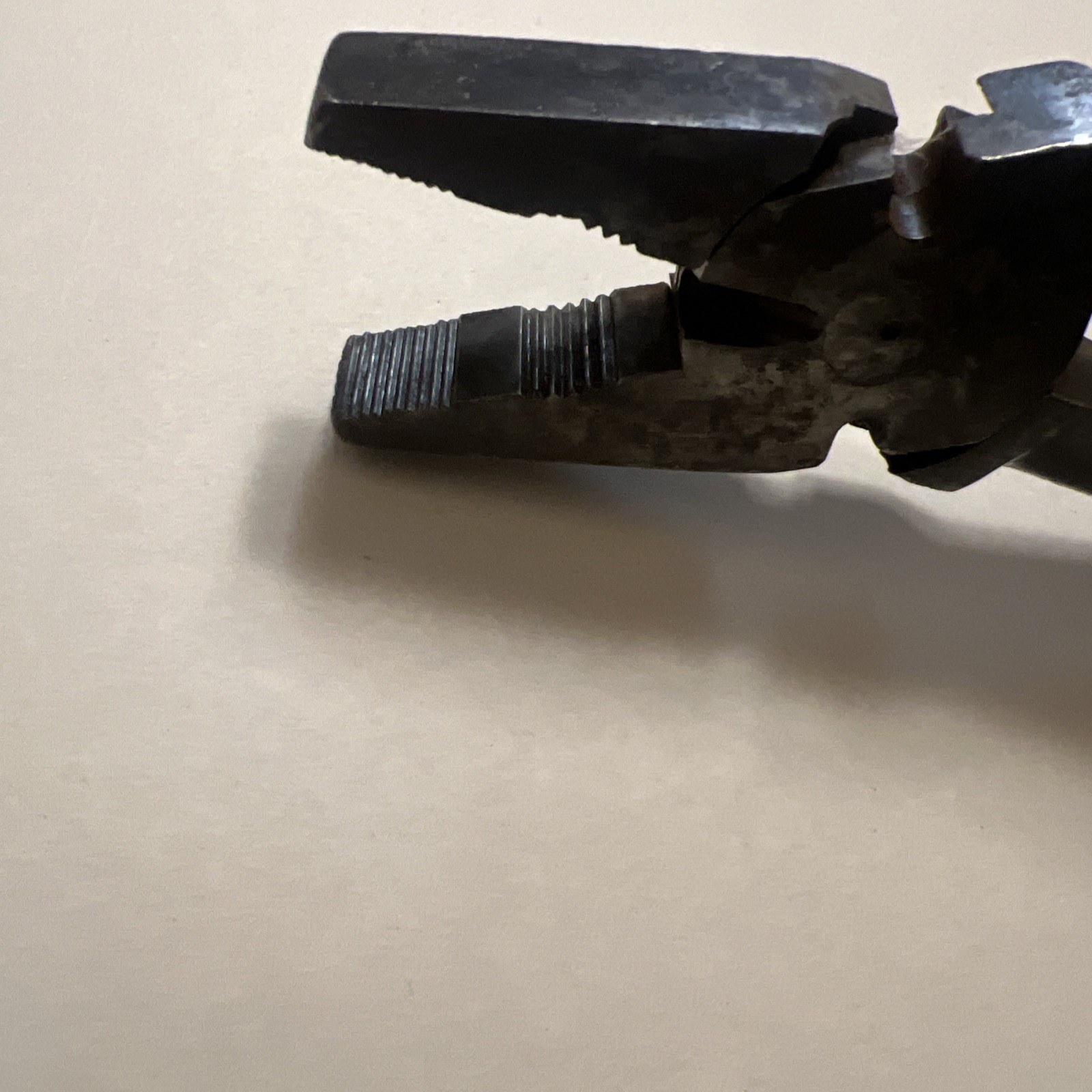 Vintage Utica Giant Button’s Pliers Side Wire Cutting Gripping #1000 USA