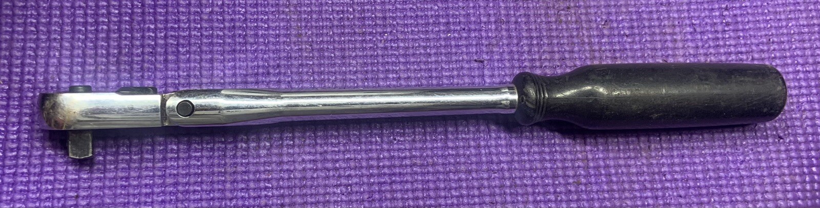 Craftsman 44836 -VT- 3/8″ Ergo Flex Head Ratchet Full Polish Black Handle