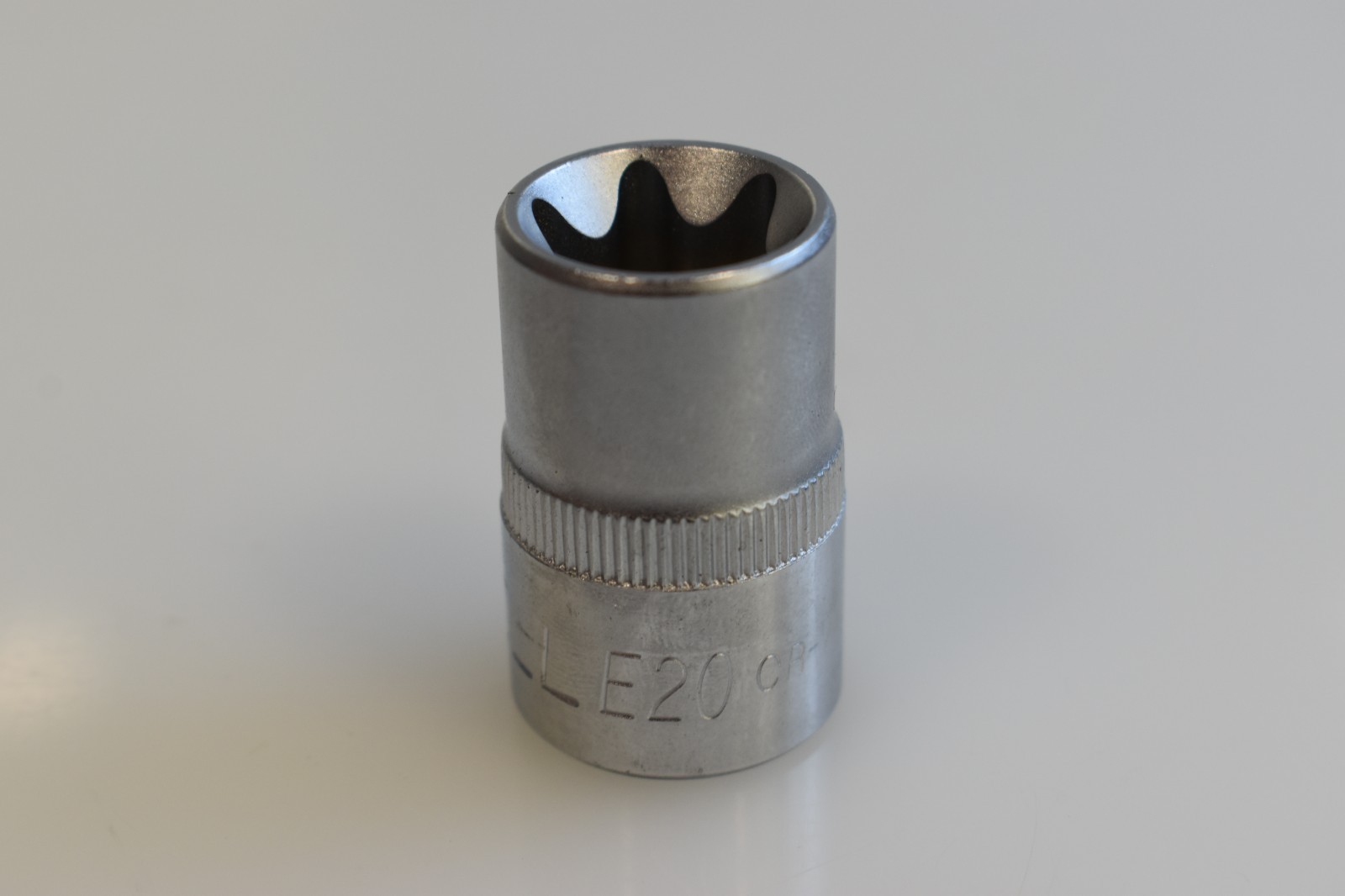 Cornwell Tools CBSE203 E20 TORX External Star Shallow Socket 1/2″ Drive Chrome