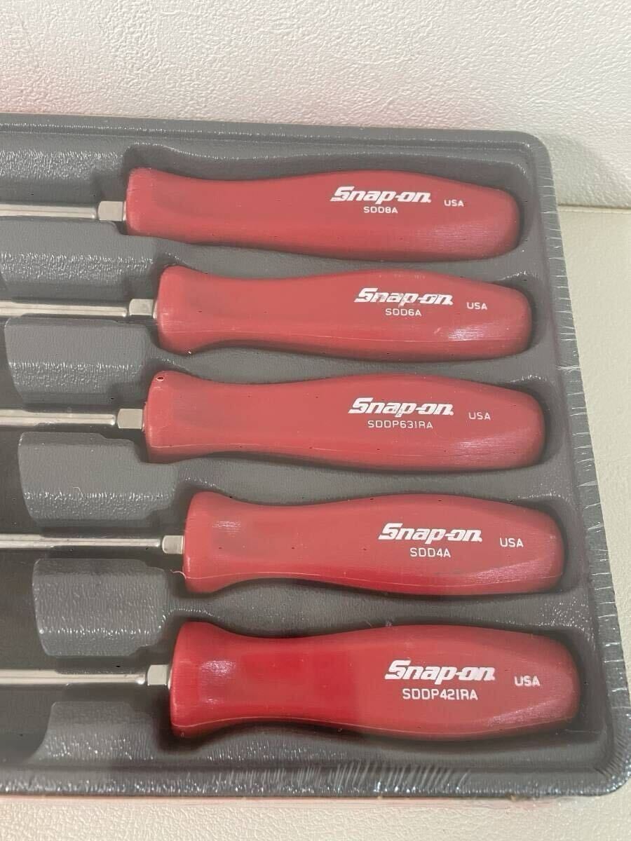 Snap On Screwdriver Set, Combination 7 Pcs. RED HARD HANDLES SDDX70AR